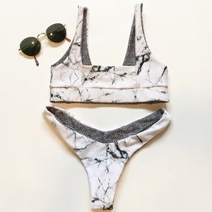 Lali and Layla reversible bikini (Free Sunnies!)